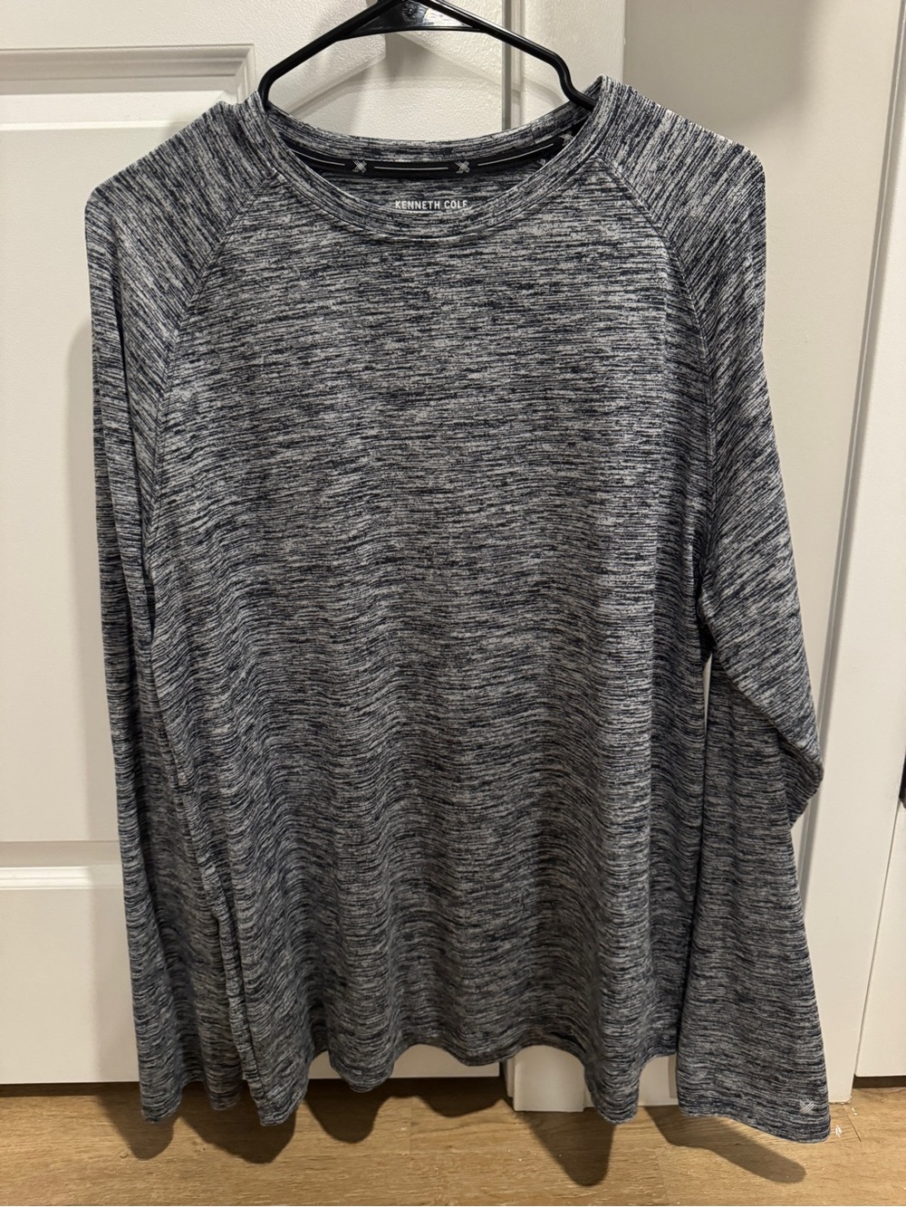 Kenneth Cole Men’s  Gray Marled Long Sleeve Top XL